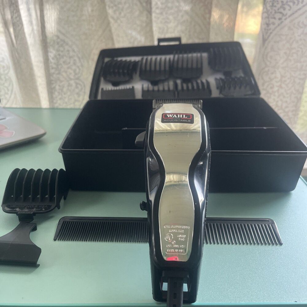Wahl Heavy Duty Hair Clippers Model MC2 With Case And Accessories Made in USA